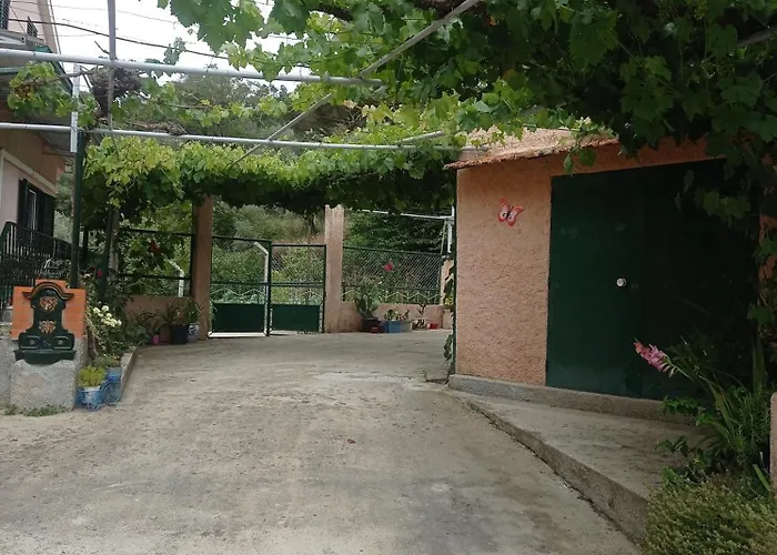 Oda ve Kahvaltı La Maison Du Bonheur